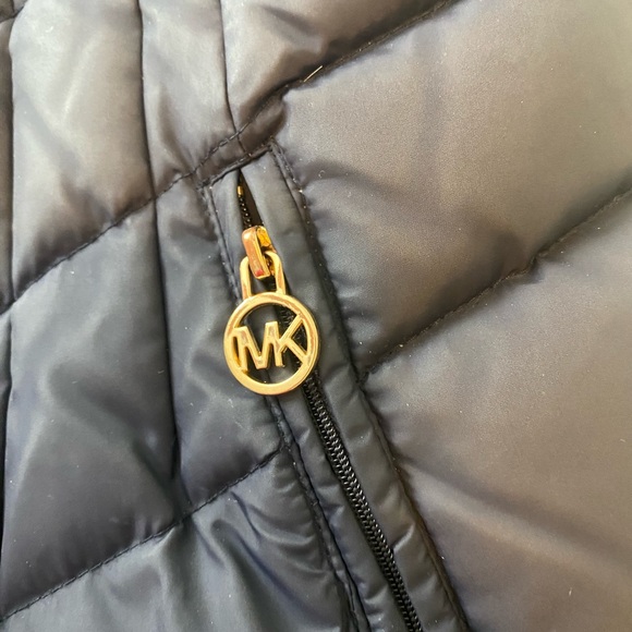 Michael Kors Vest - Picture 3 of 4